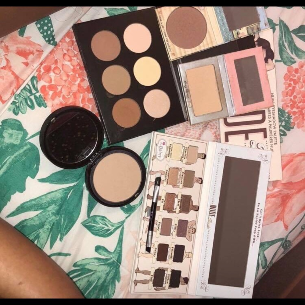 Make Up